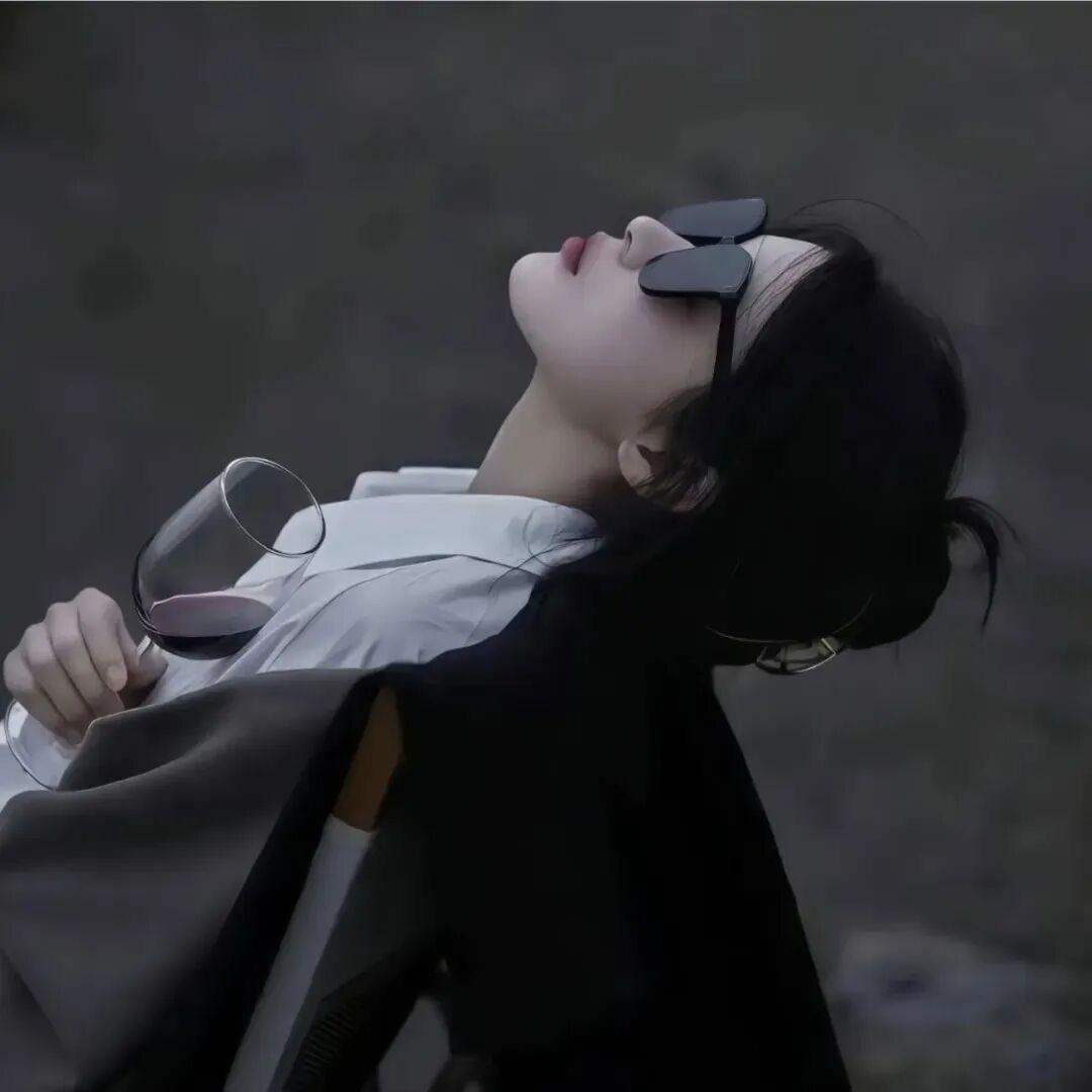 等你很久了এღ