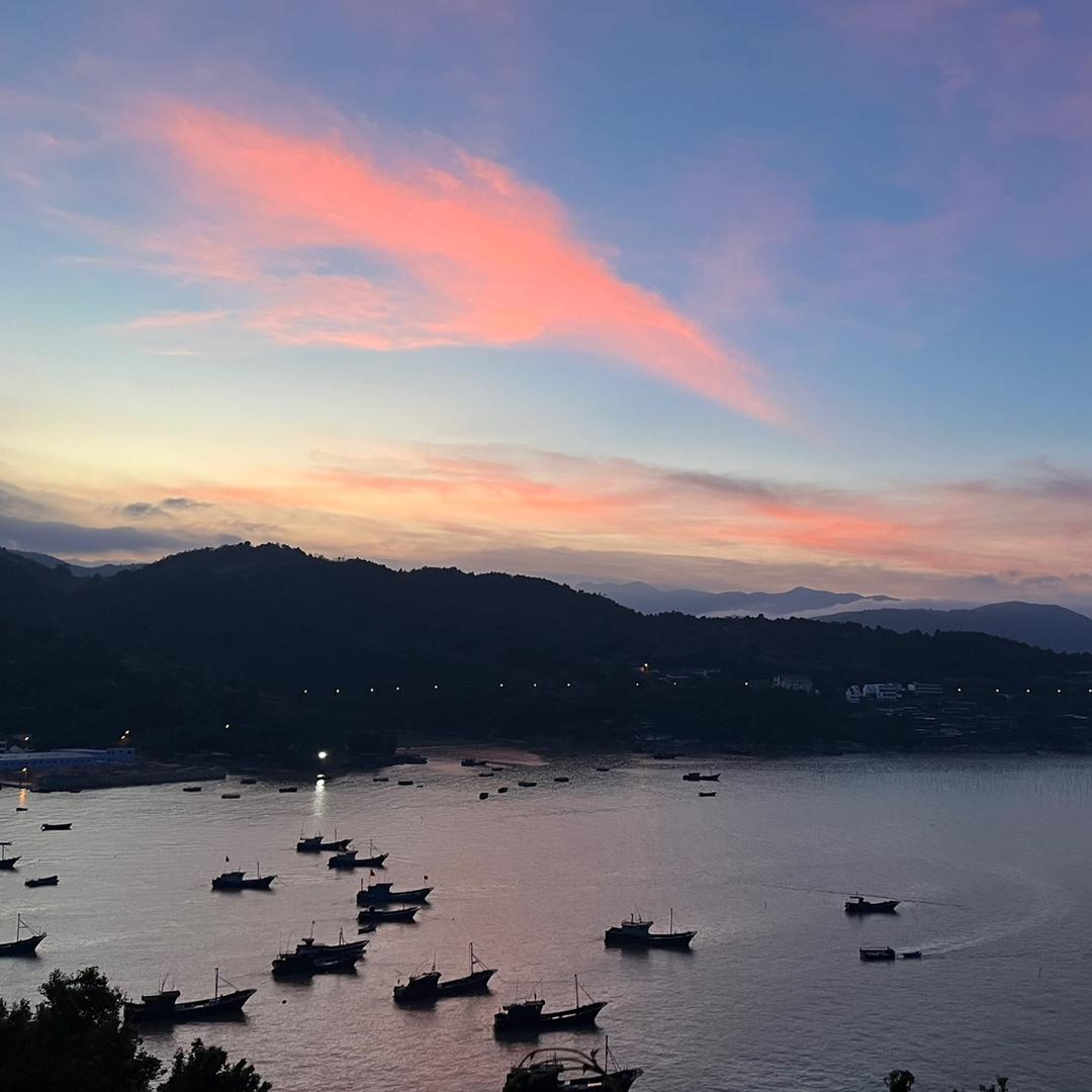 夏夜晚风.