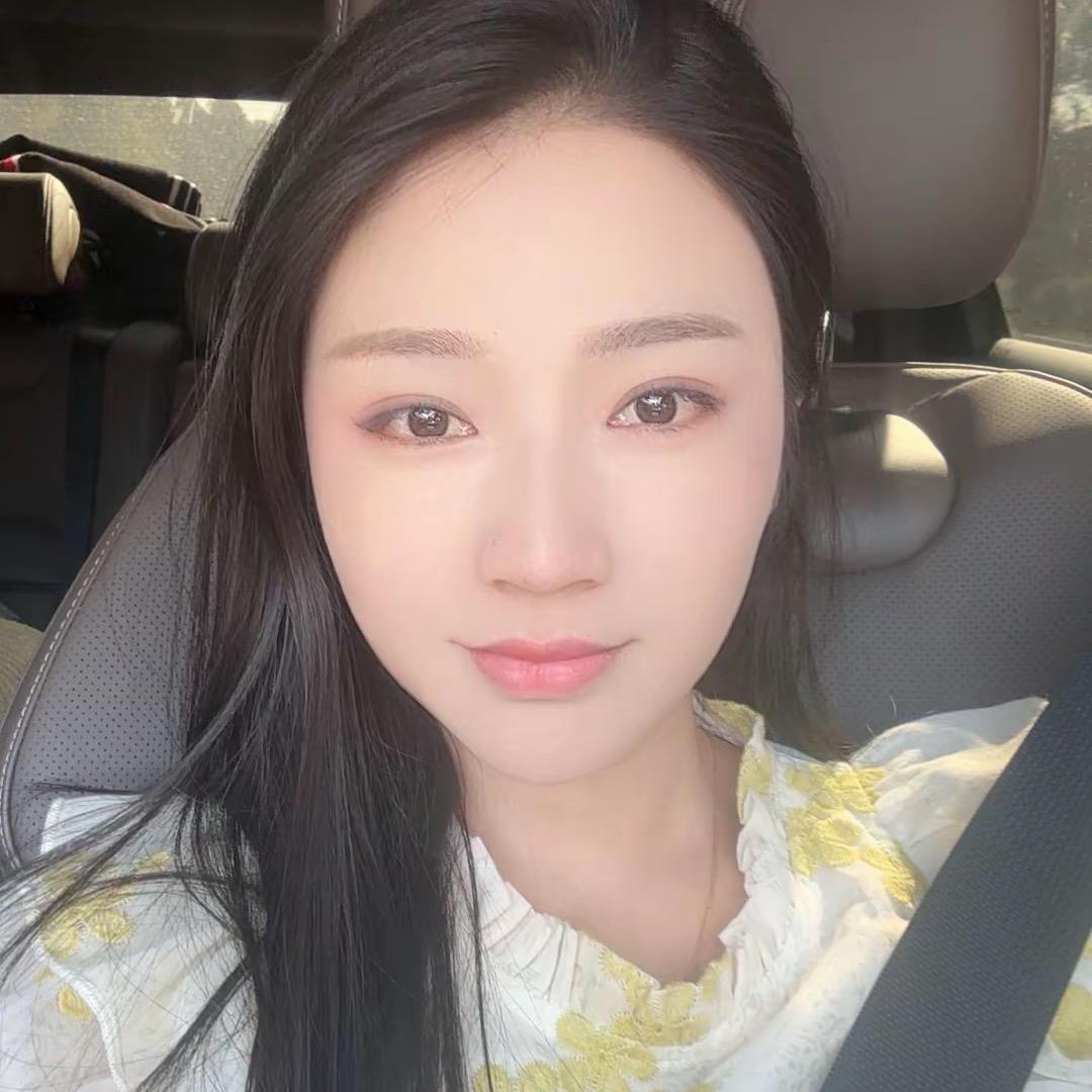 小妮子👩‍❤️‍👨