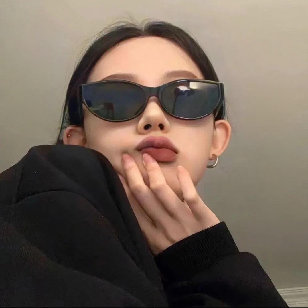 ㅤ ㅤ哒