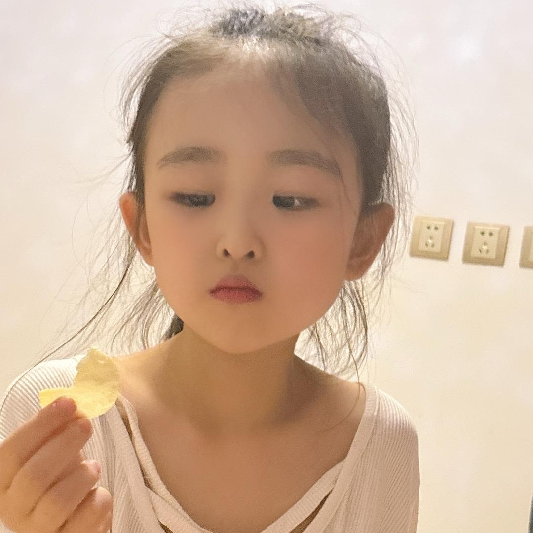伊伊
