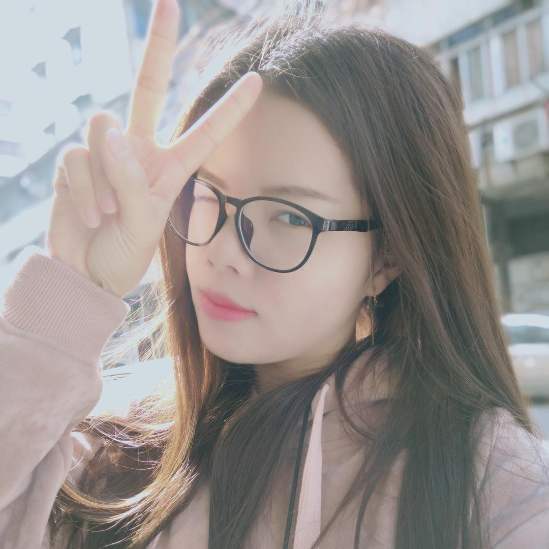 曼曼（自媒体Vlog）