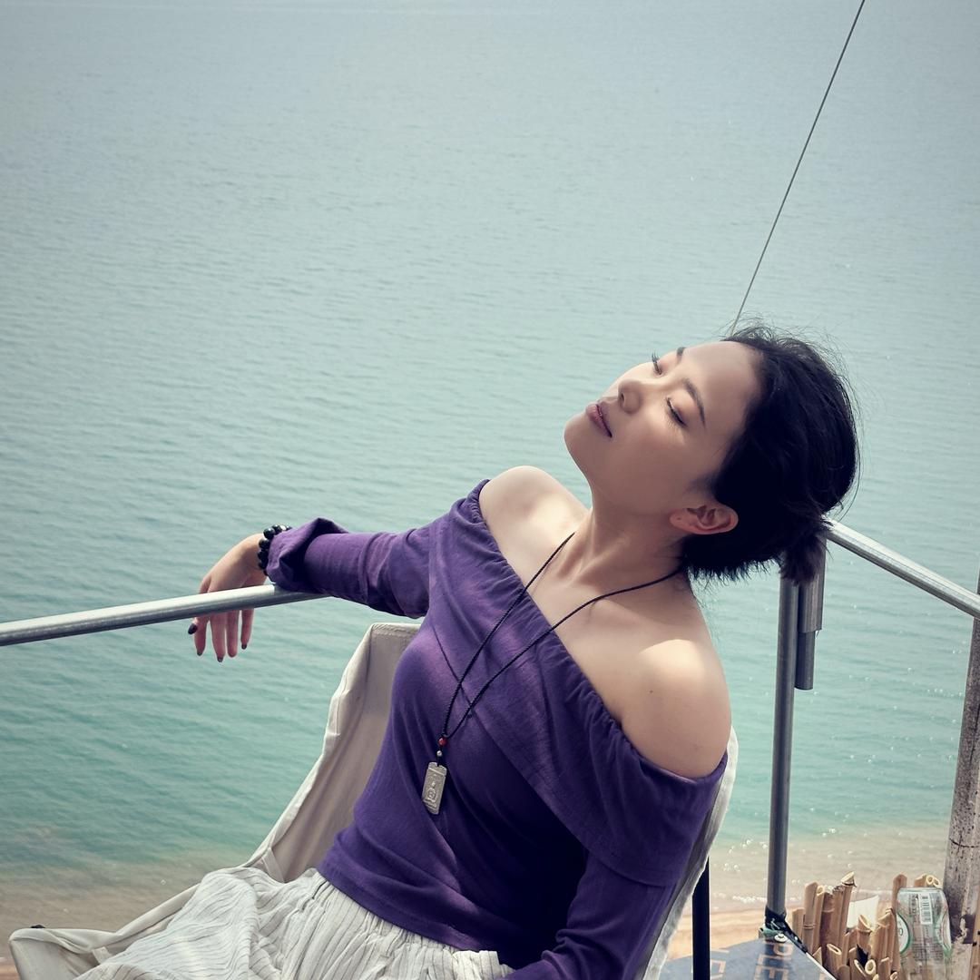 是李李