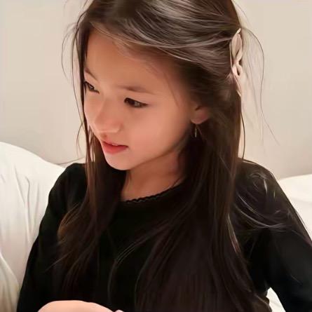 Petite S