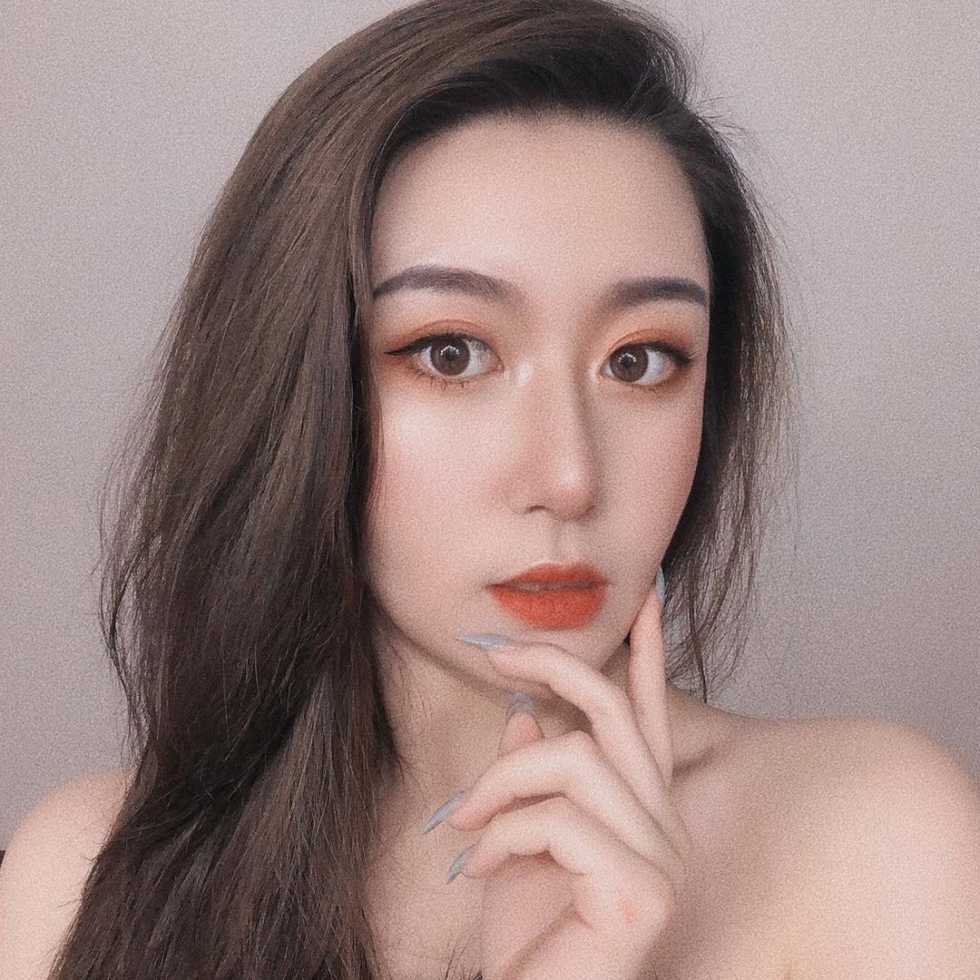瑶瑶家自制女装（不定时直播）