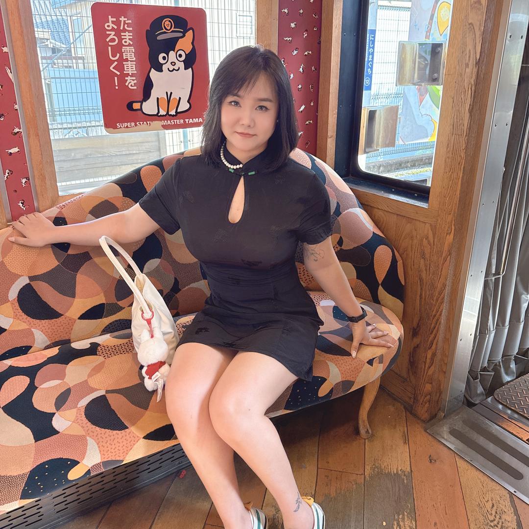 🧃曾猪奶茶 💚