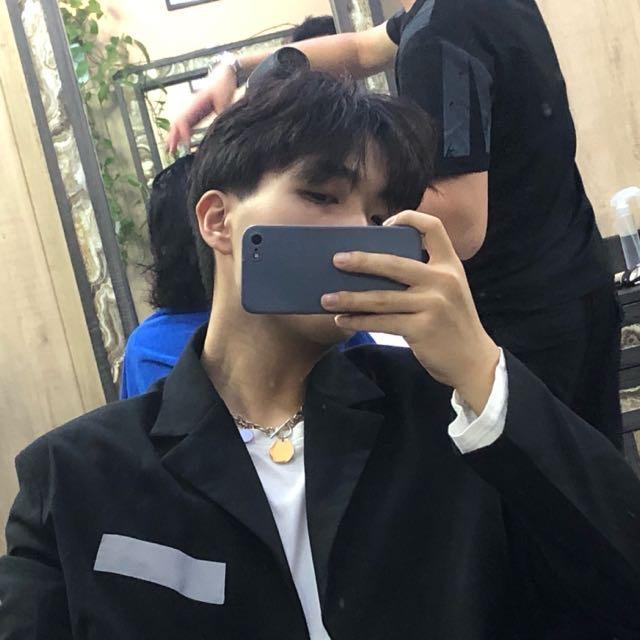 蓝莓lolm（剑魔锐雯）