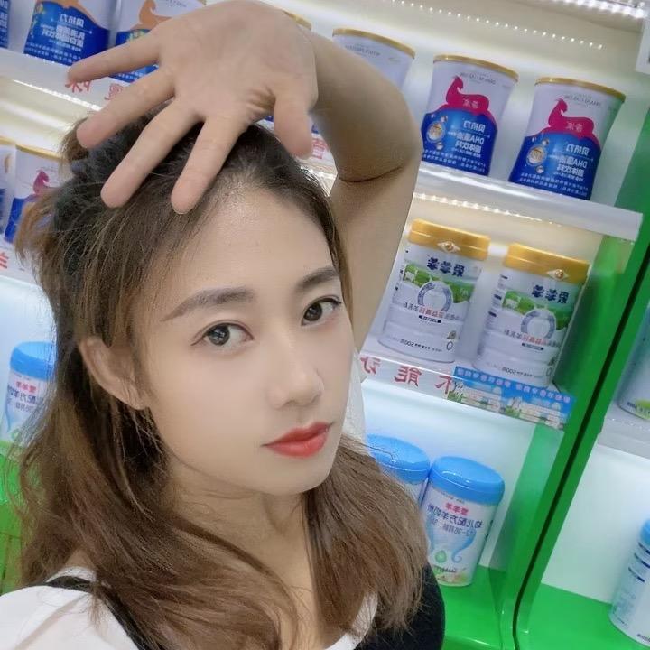 兴义莎浓羊奶大商汇店  欢子