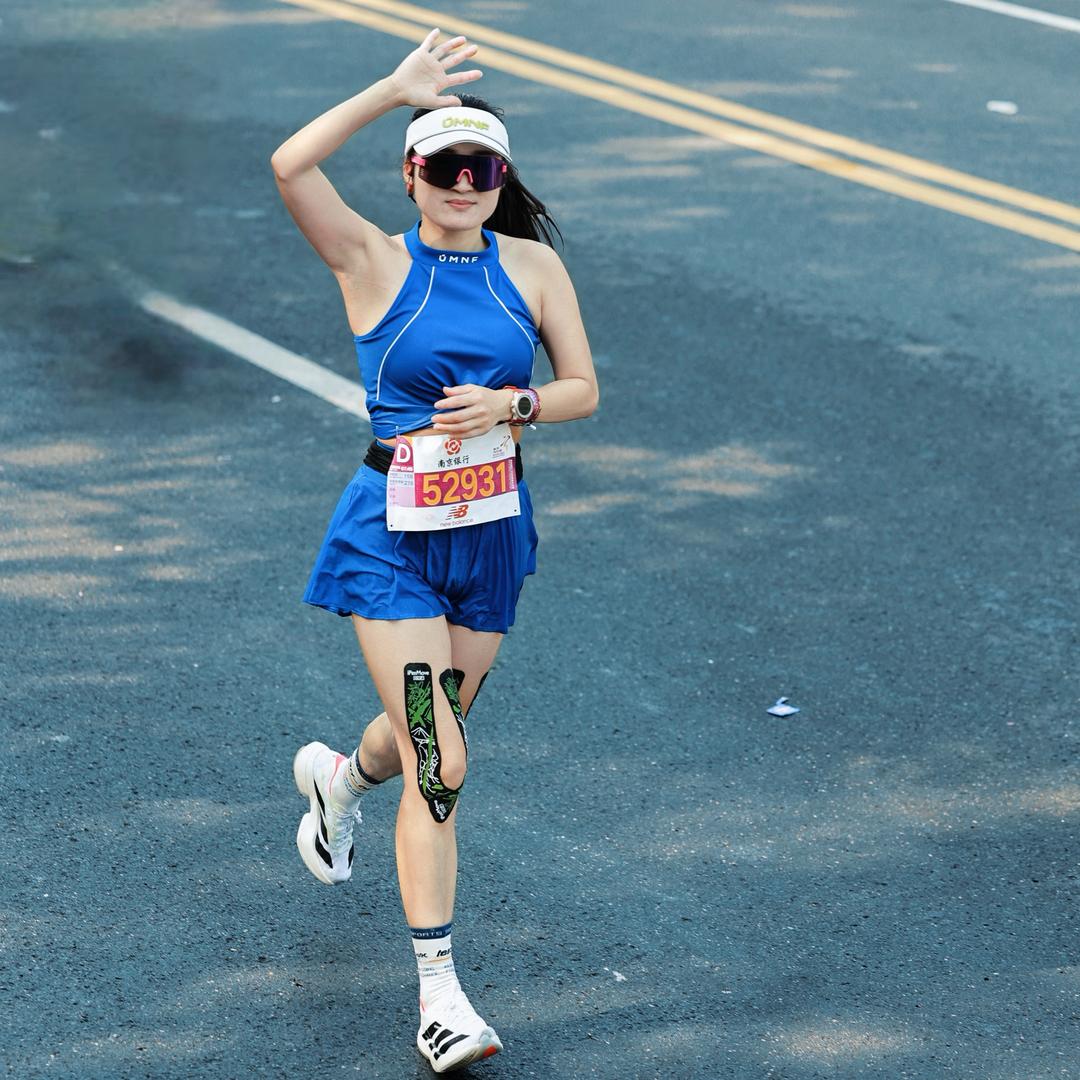 陌可柯（爱跑步）