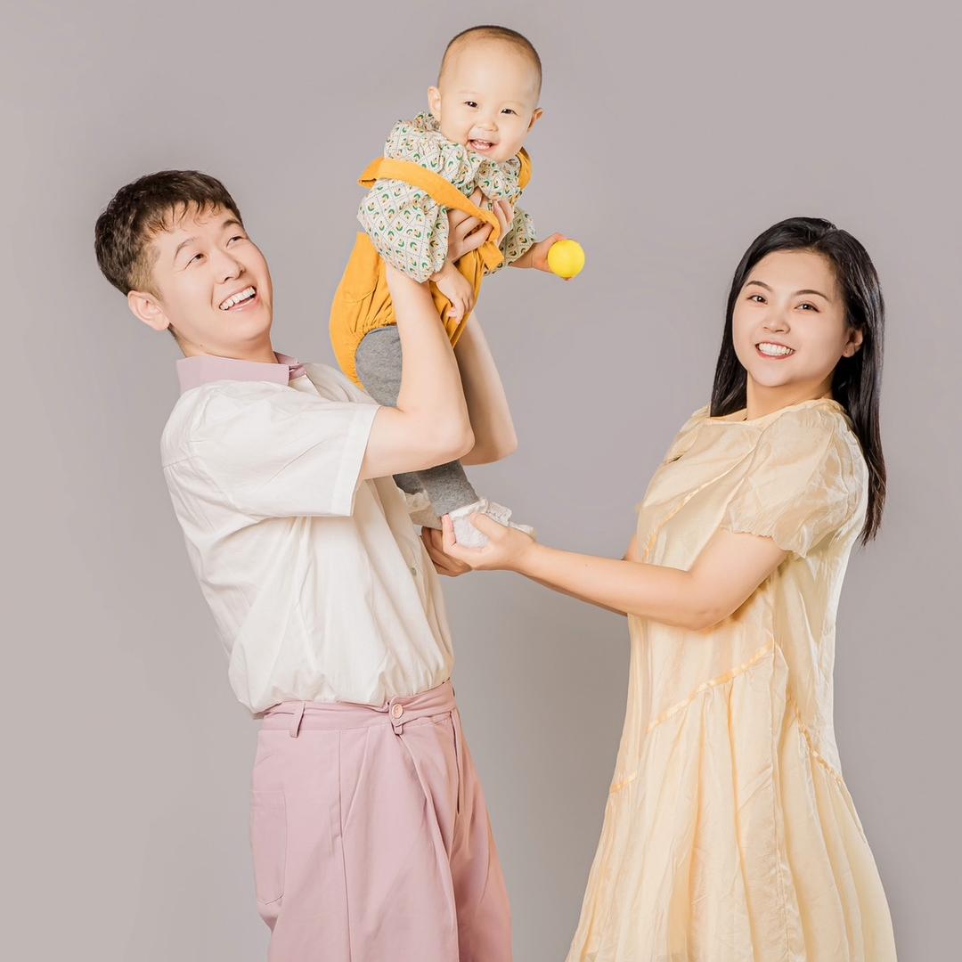 柳林红黄蓝可乐老师