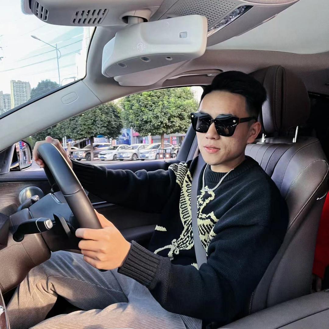 强仔仔
