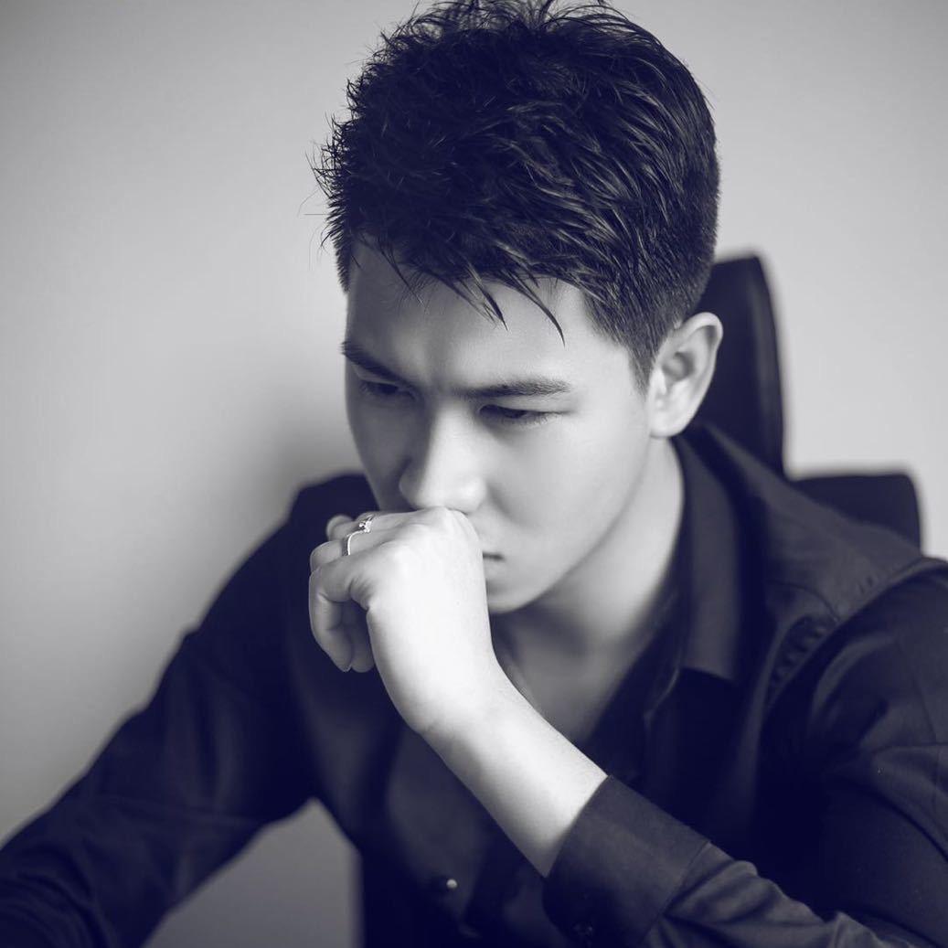 🎗向先生🎗不忘初心