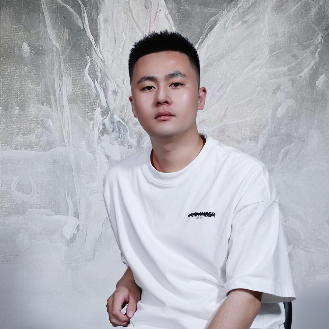 张斌-北京瀚水源书画