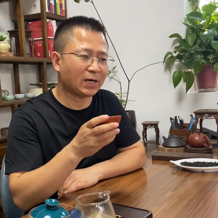 巨树名茶货仓