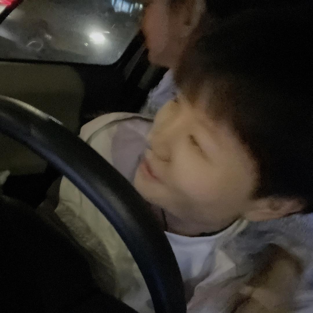是小野吖