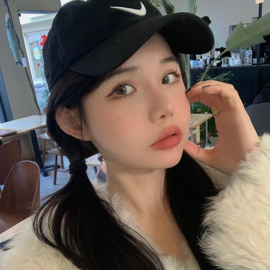晏妮_Yanny