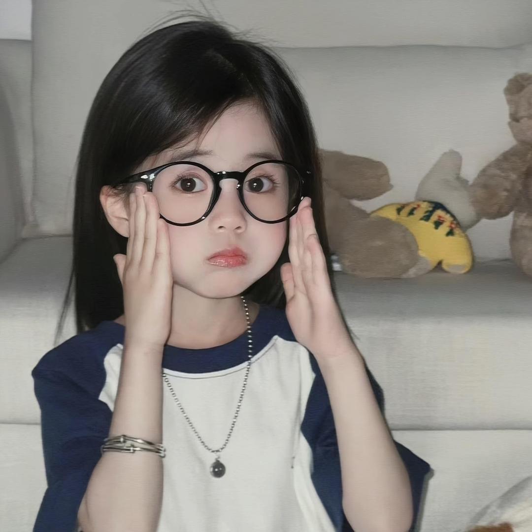 李菇凉