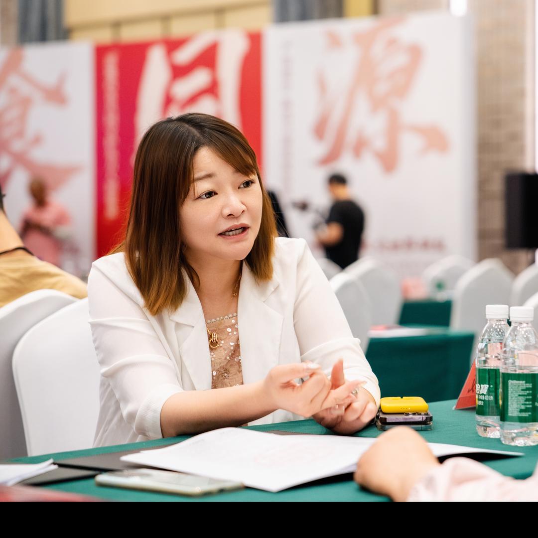 猫姐滴酒不沾-国肽本草精酿