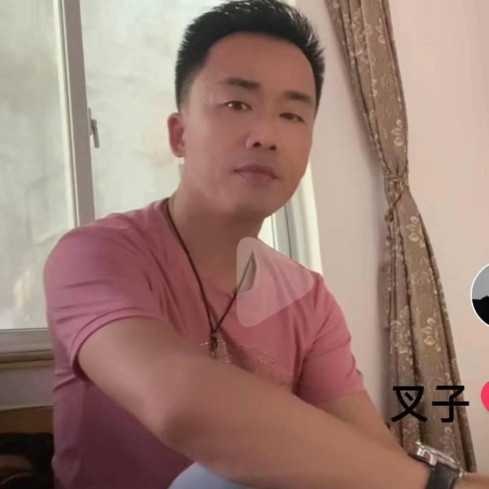 哈喽陈先生