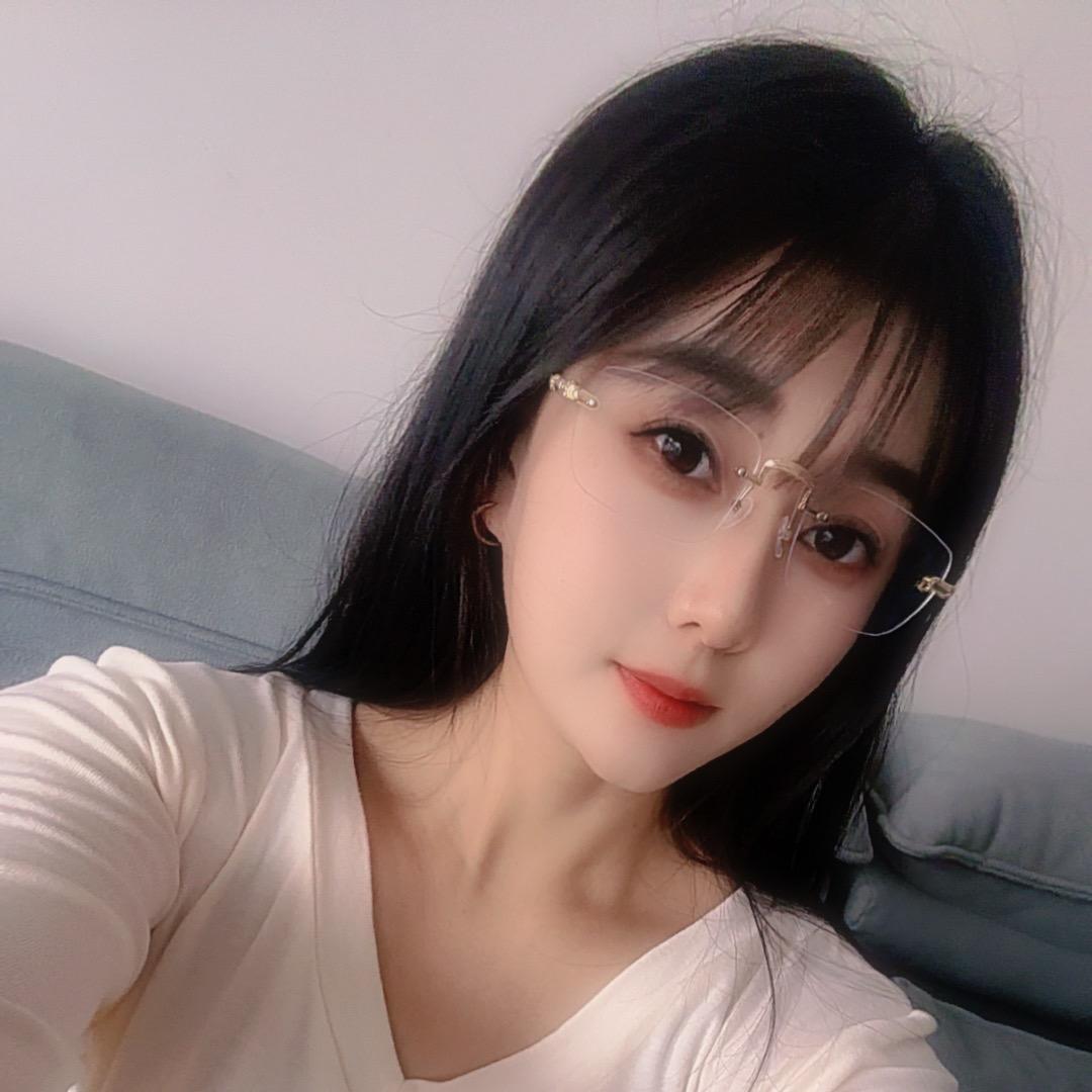 小琴有点胖