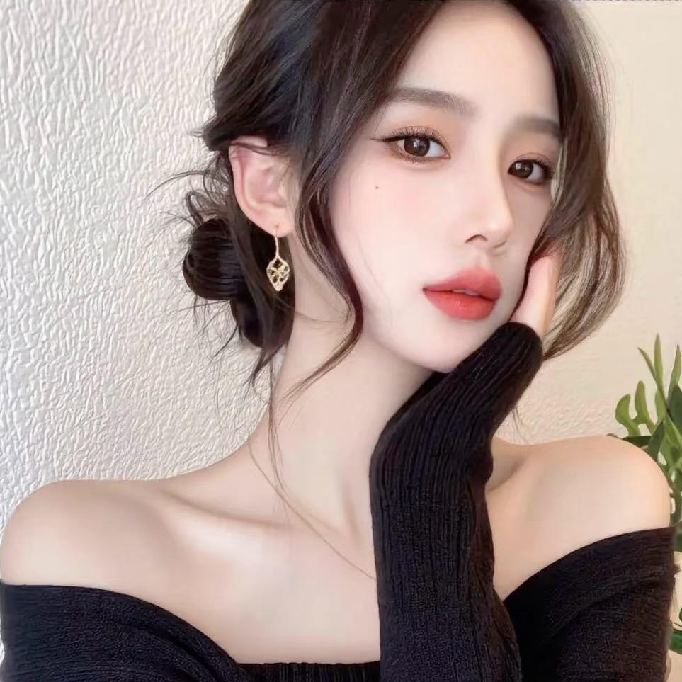 姜 昕