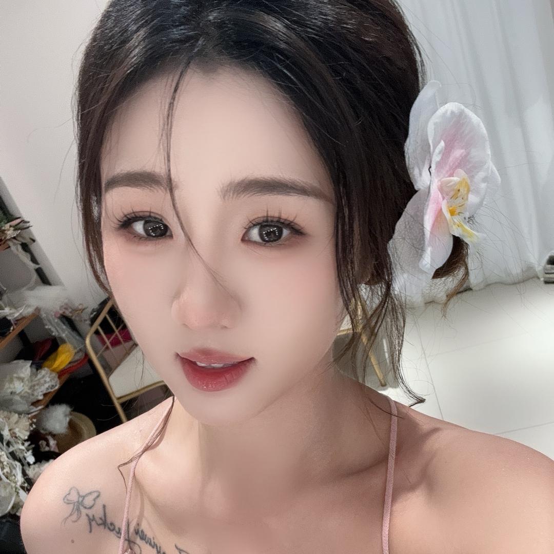 冯暖暖☀️