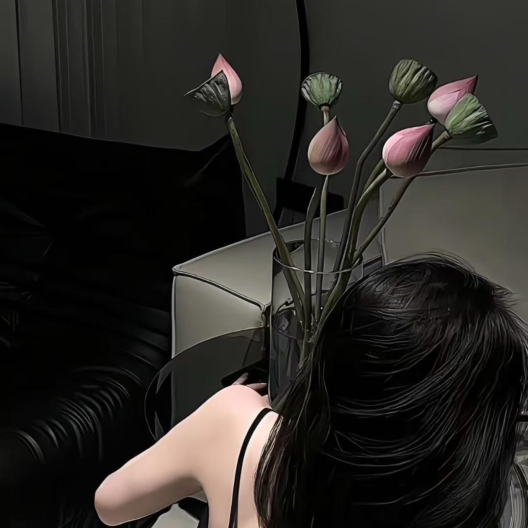 爱人如养花🧚🏻‍♀️