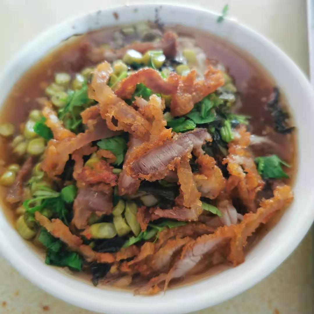 樱花腌粉店