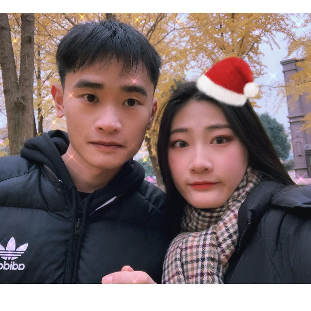 收废纸的小侯