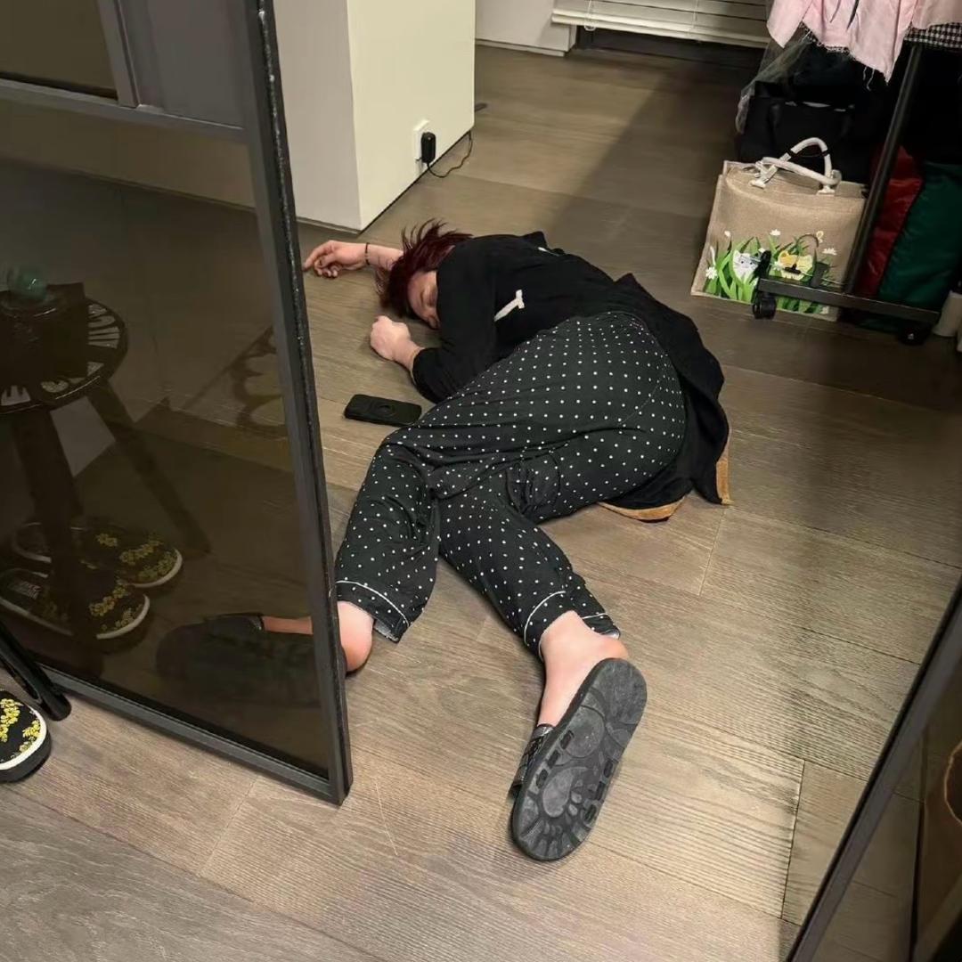 你怎么还没睡。