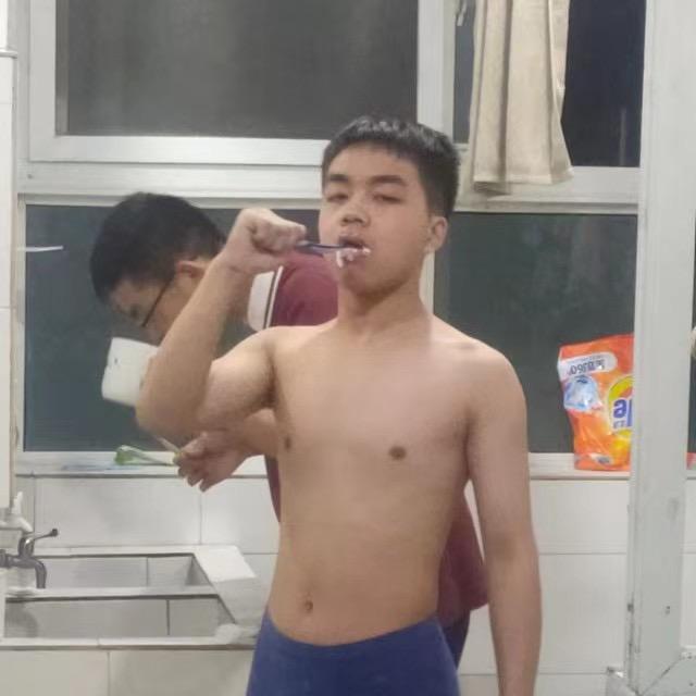 彪阳