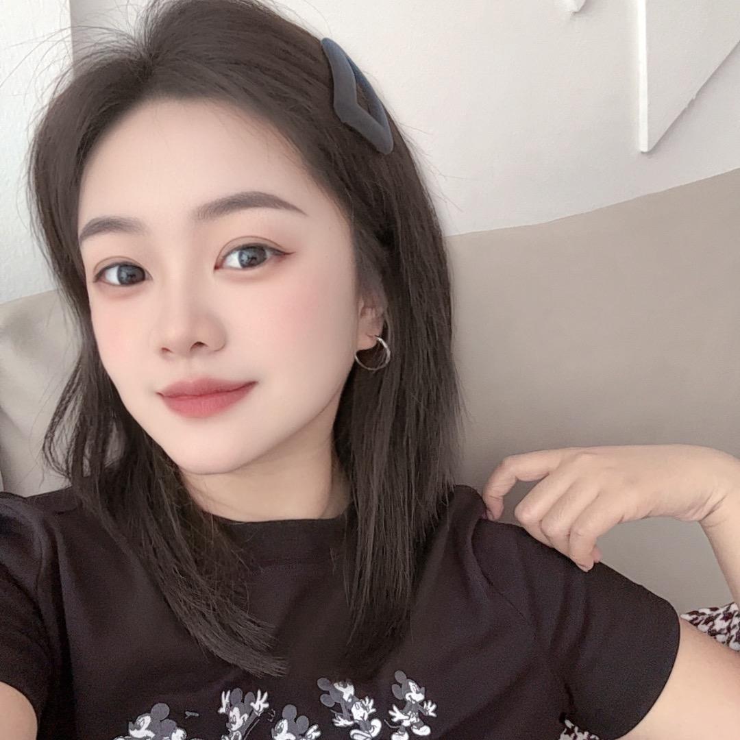 周周🧚‍♀️