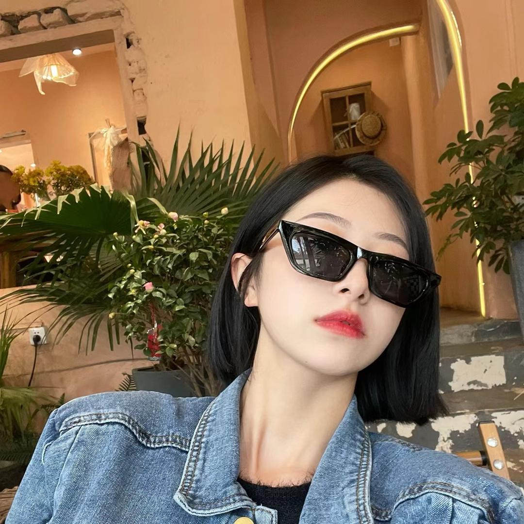 赵大宝儿（中高端女装）