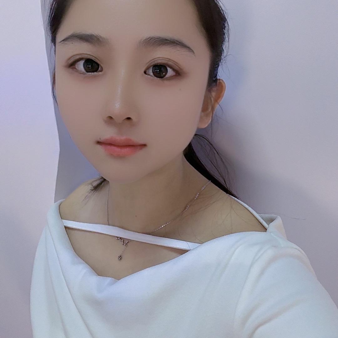 玲玲🧚🏻‍♀️