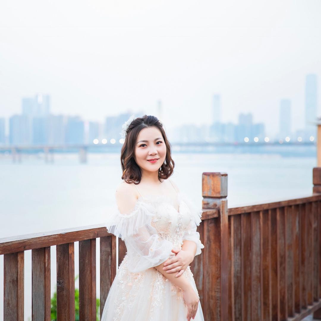 左撇子（阳阳妈妈）