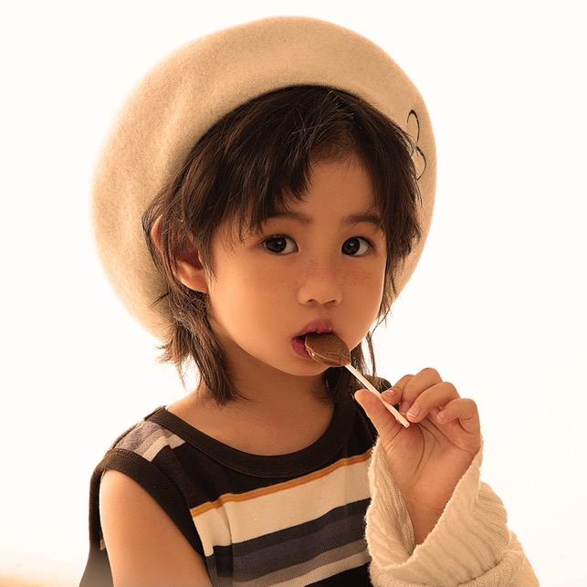 ASHLEY环球小孩姐