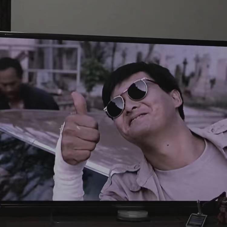鵬不是朋.