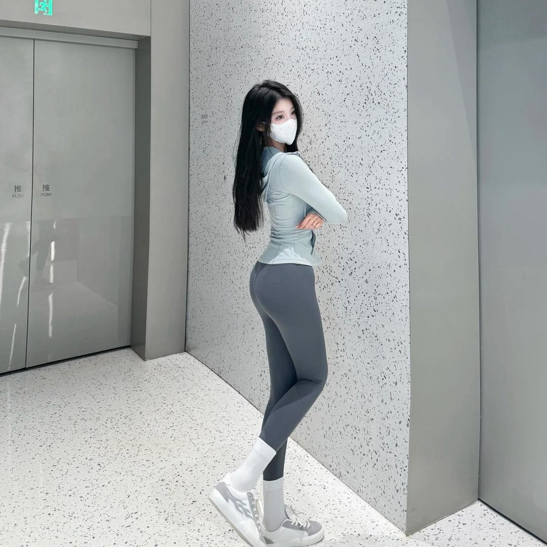 琪 琪