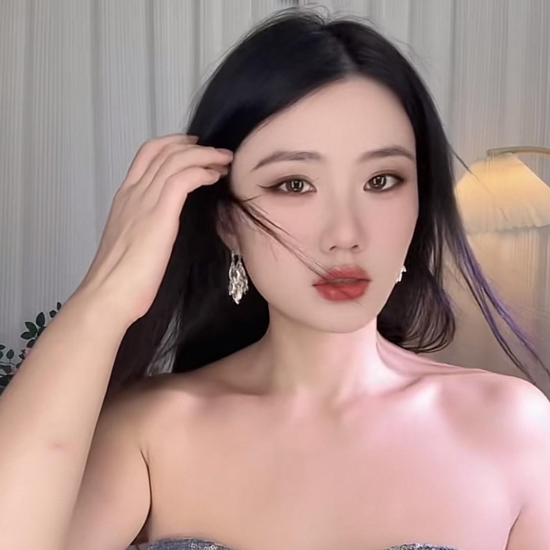 闹姐的狗腿子