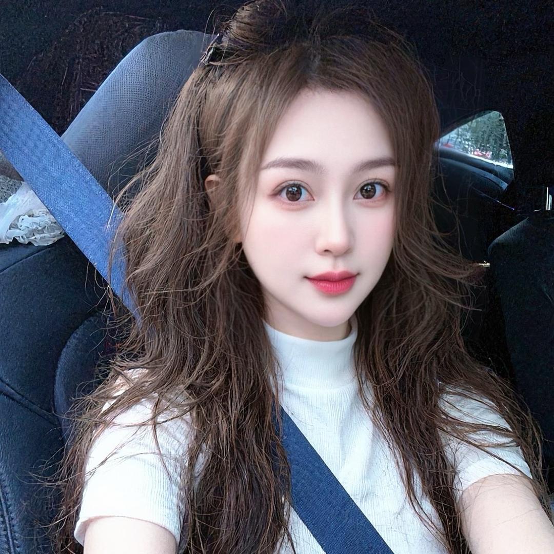 @依依