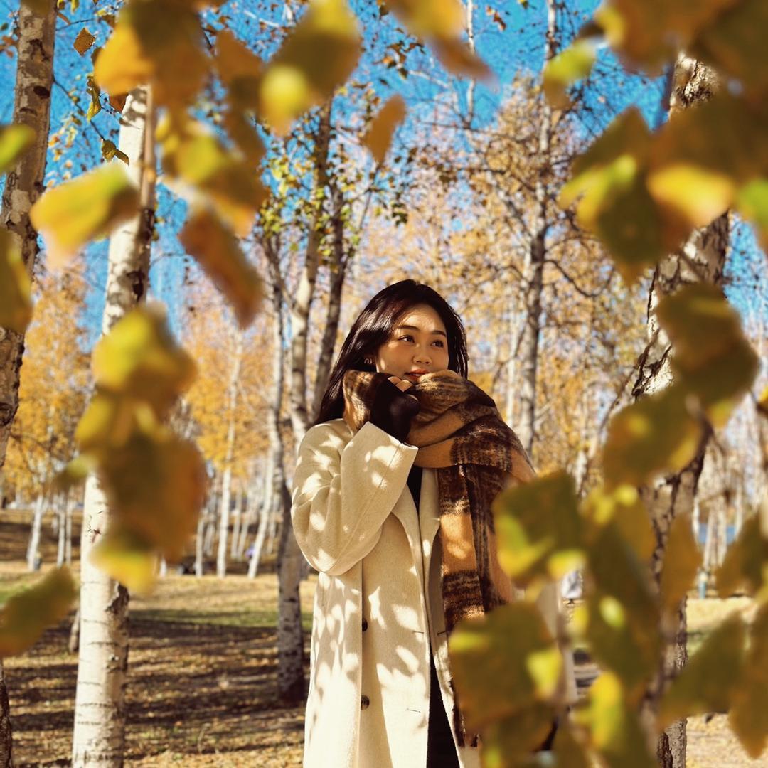 花契云麓女装专卖店饭饭