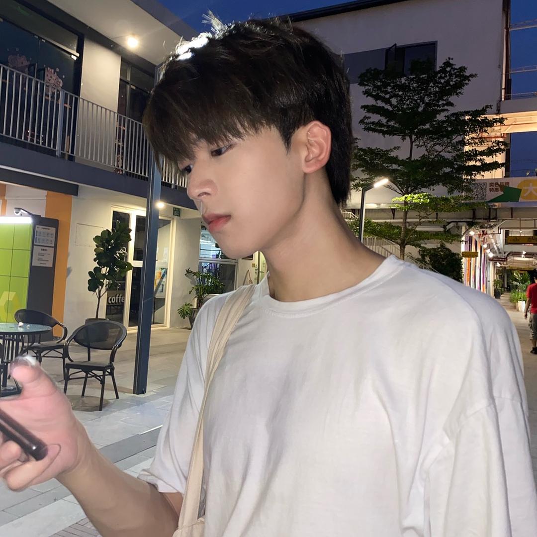 骆十一