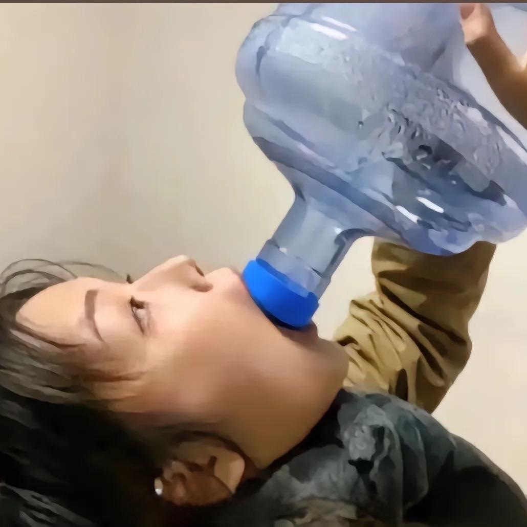 悲伤胡辣汤🫕