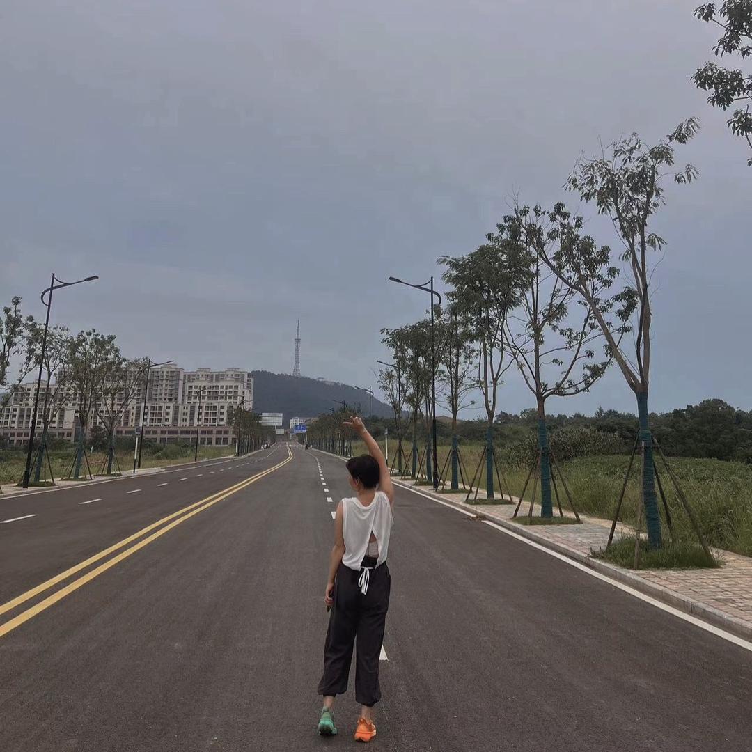 ⛅️石 每文来了