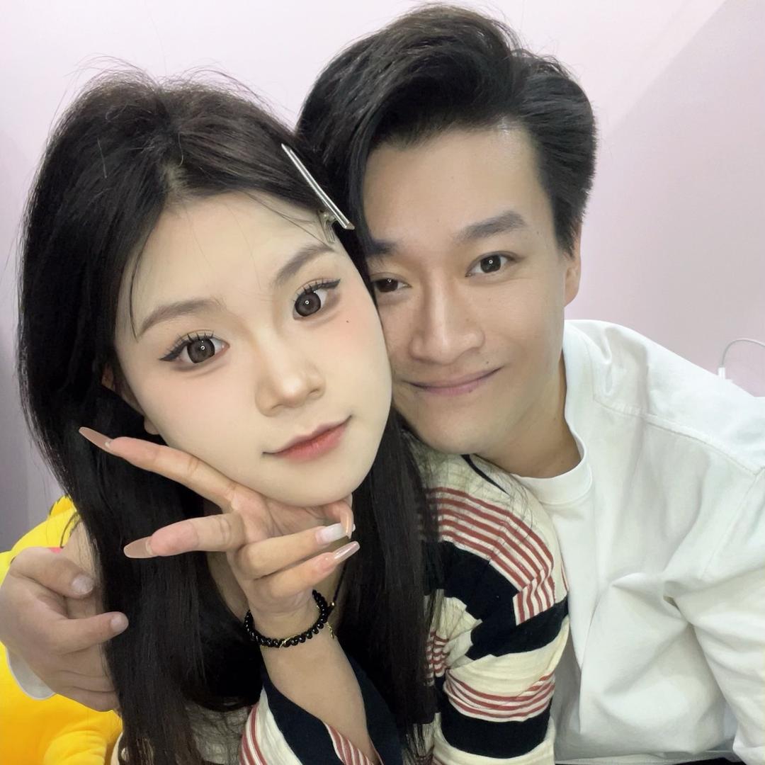 老王and小燕子