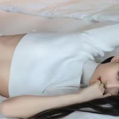 依依不摄569