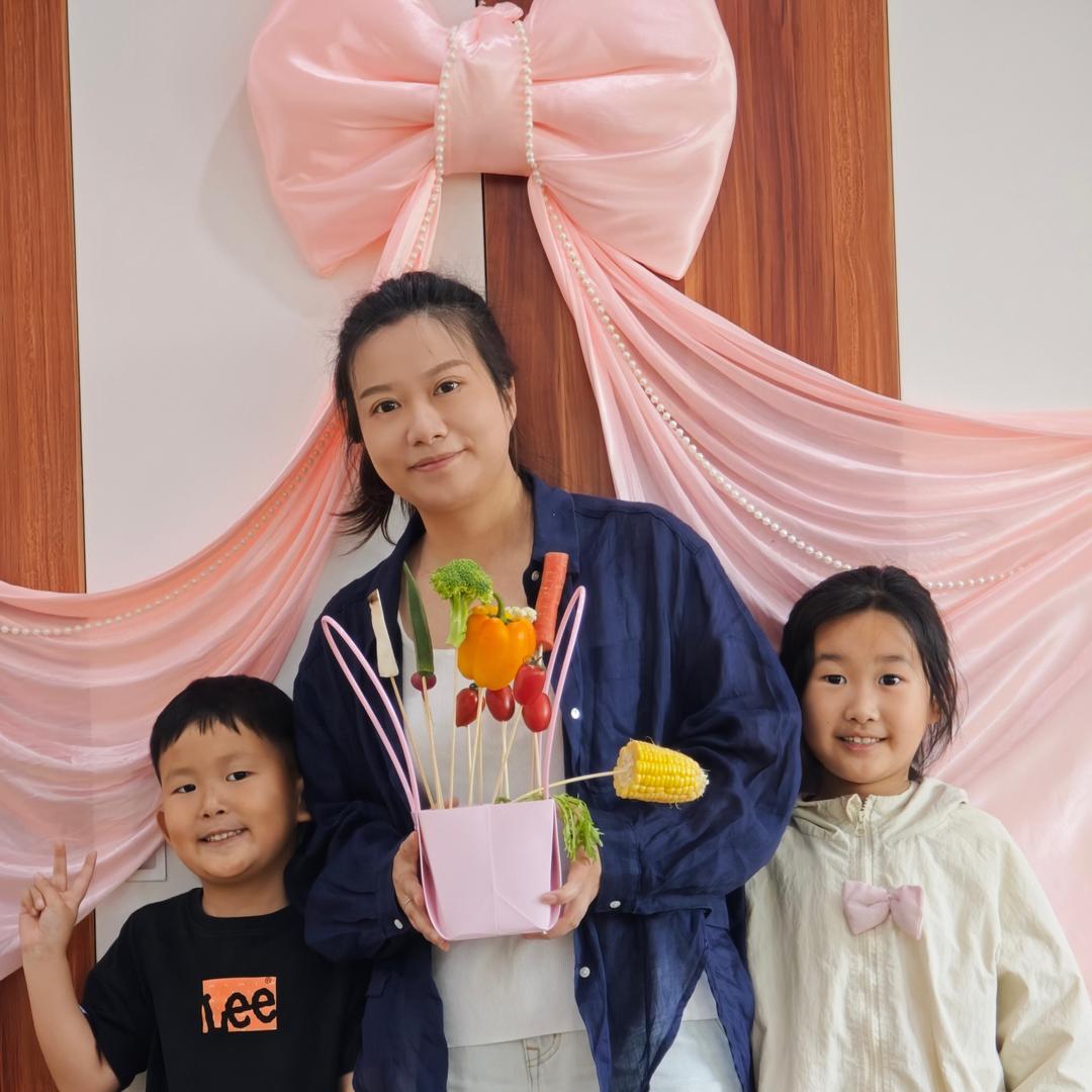 想要放假（蛋仔、画画）