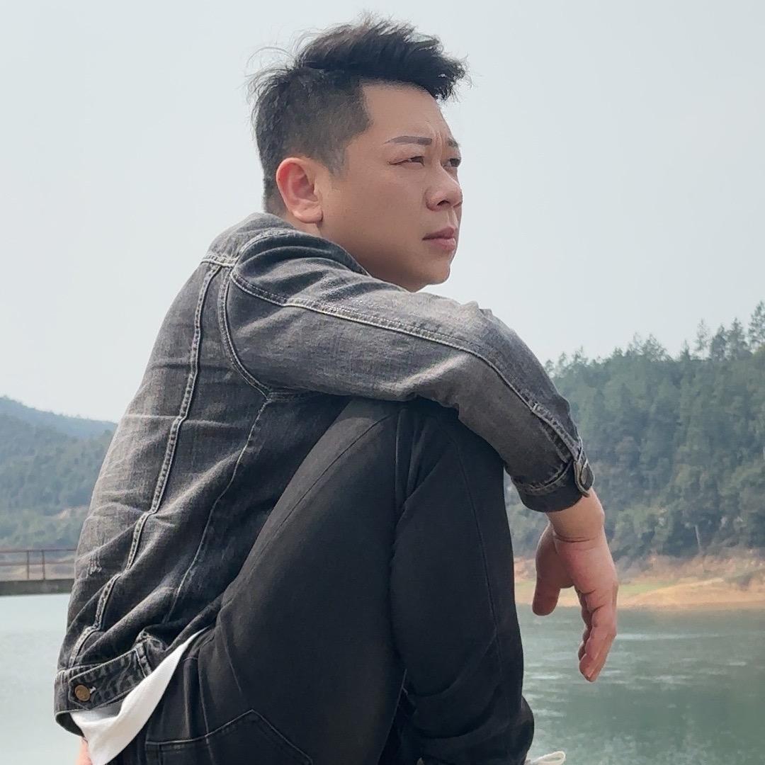 温师傅  弹棉花