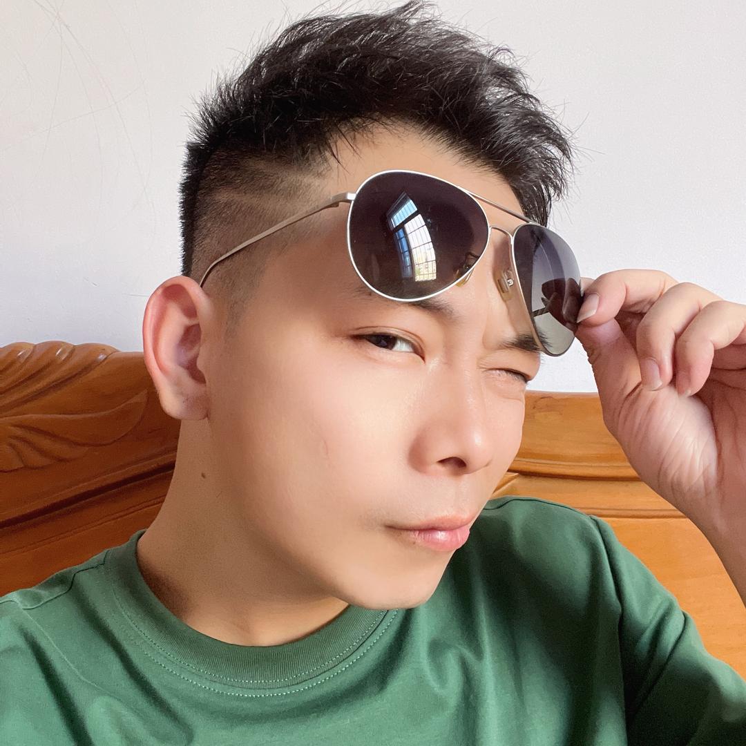 跟着彬彬一起嗨😎