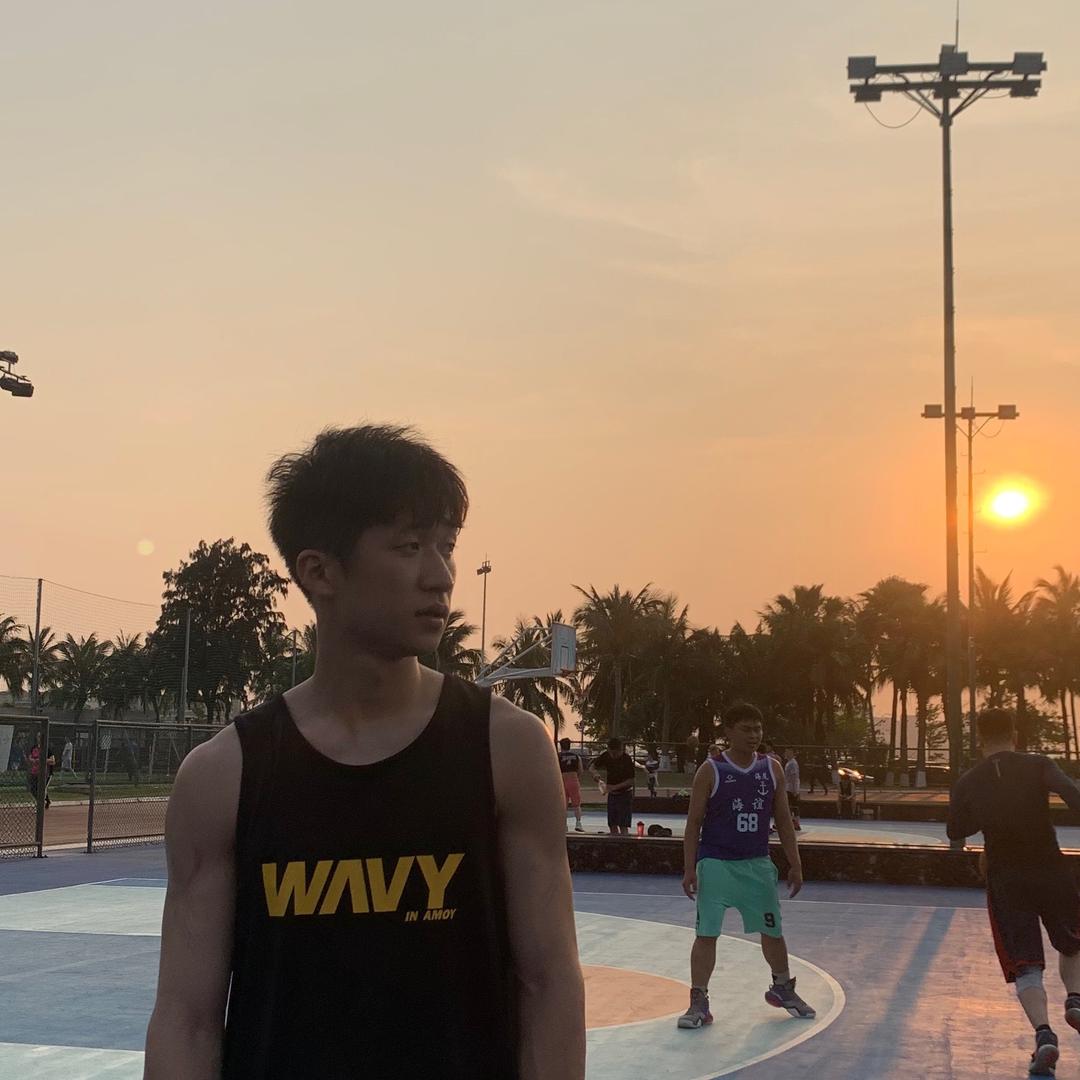 肖伟翔⚡️